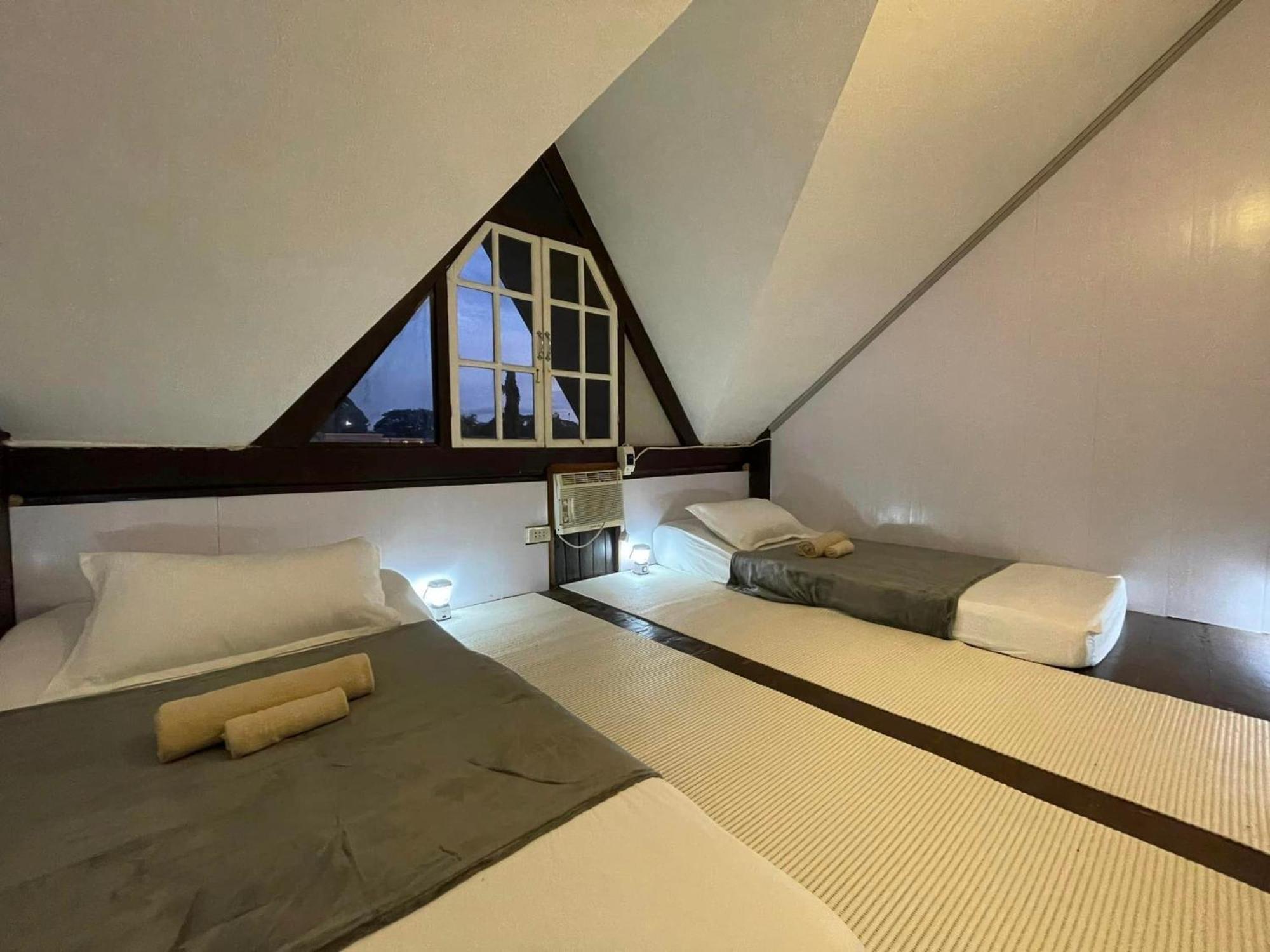 Trail Inn Puerto Princesa ภายนอก รูปภาพ