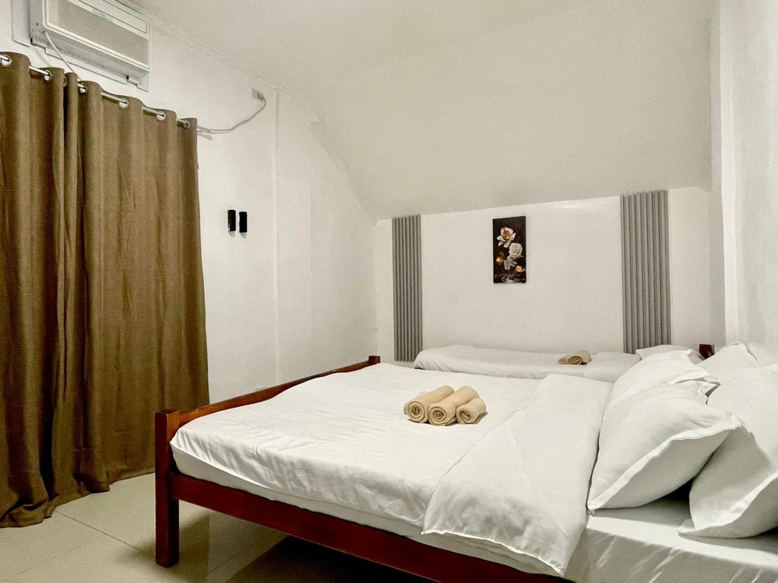 Trail Inn Puerto Princesa ภายนอก รูปภาพ